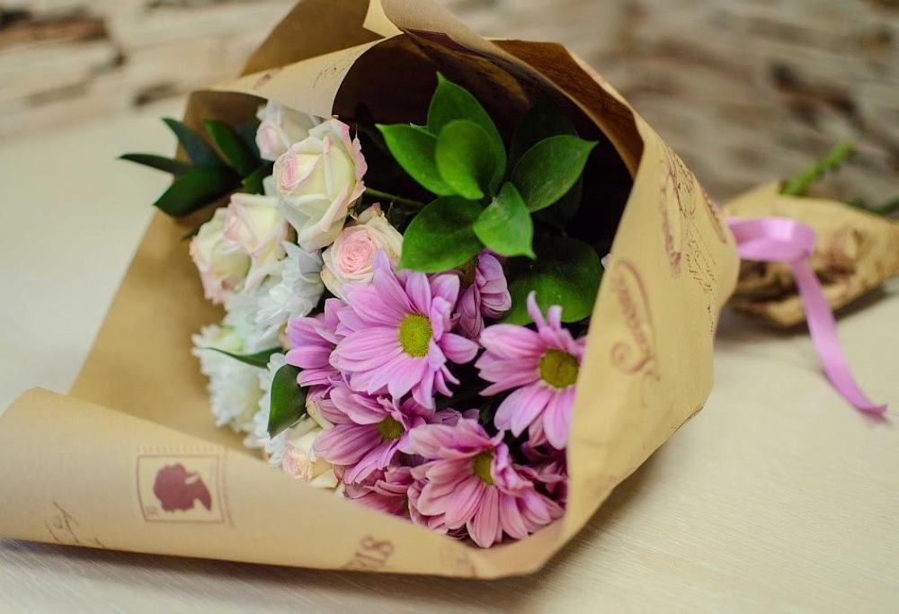 Букет цветов из: Розы и Хризантемы в Выгоничи