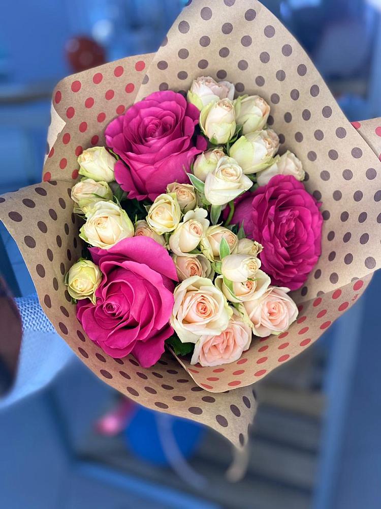 Букет цветов из: Розы в Выгоничи