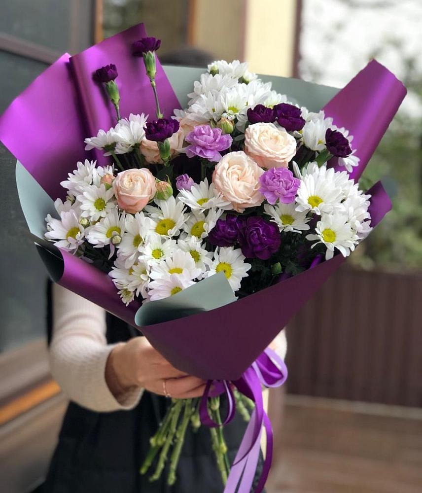 Букет цветов из: Хризантемы, Гвоздики и Розы в Выгоничи