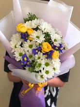 Букет цветов из:  Ирисы, Хризантемы и Розы #REPLACE_PRED# Выгоничи