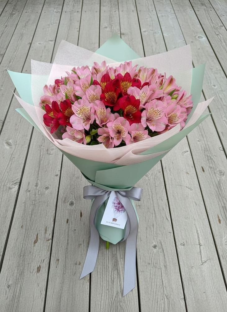 Букет цветов из: Альстромерии в Выгоничи