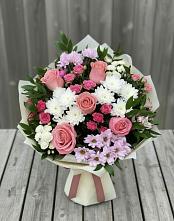 Букет цветов из:  Альстромерии, Гвоздики, Розы и Хризантемы в Выгоничи