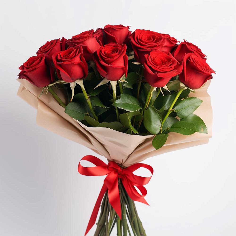 Букет 11 Красных роз Эдлесс Лав в Выгоничи