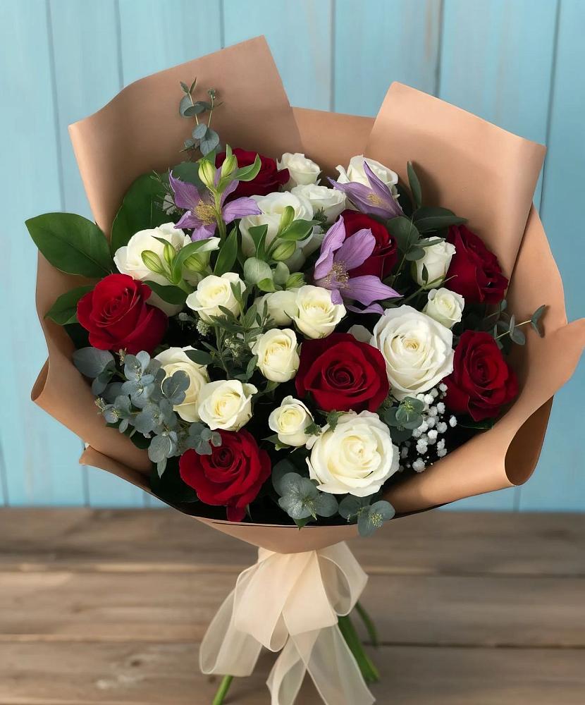 Букет цветов из: Розы и Альстромерии в Выгоничи